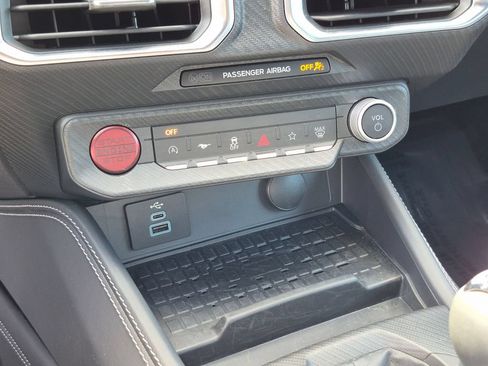 Used 2024 Ford Mustang GT Premium RWD image 13