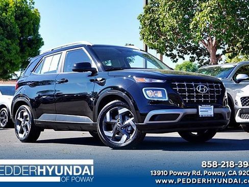 Certified 2026 Hyundai Venue SEL FWD image 1