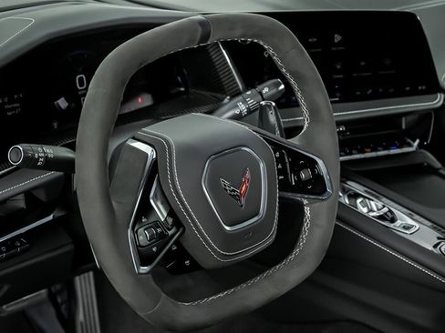 Used 2026 Chevrolet Corvette Stingray Premium Cpe w/ Z51 Performance Package RWD image 26