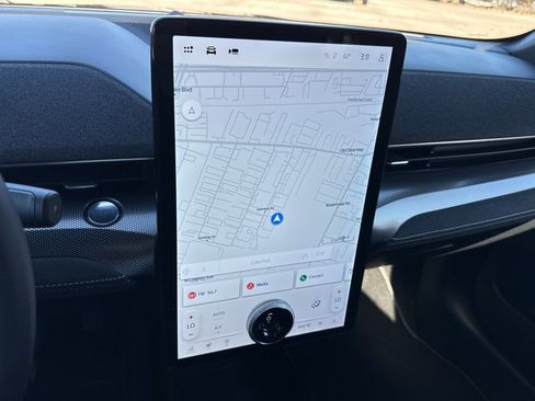 Used 2025 Ford Mustang Mach-E GT image 21