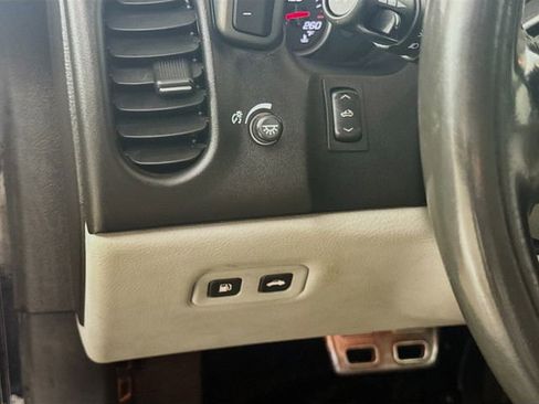 Used 2006 Chevrolet Corvette Base w/ Preferred Equipment Group image 14