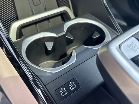 Used 2025 BMW X1 xDrive28i image 23