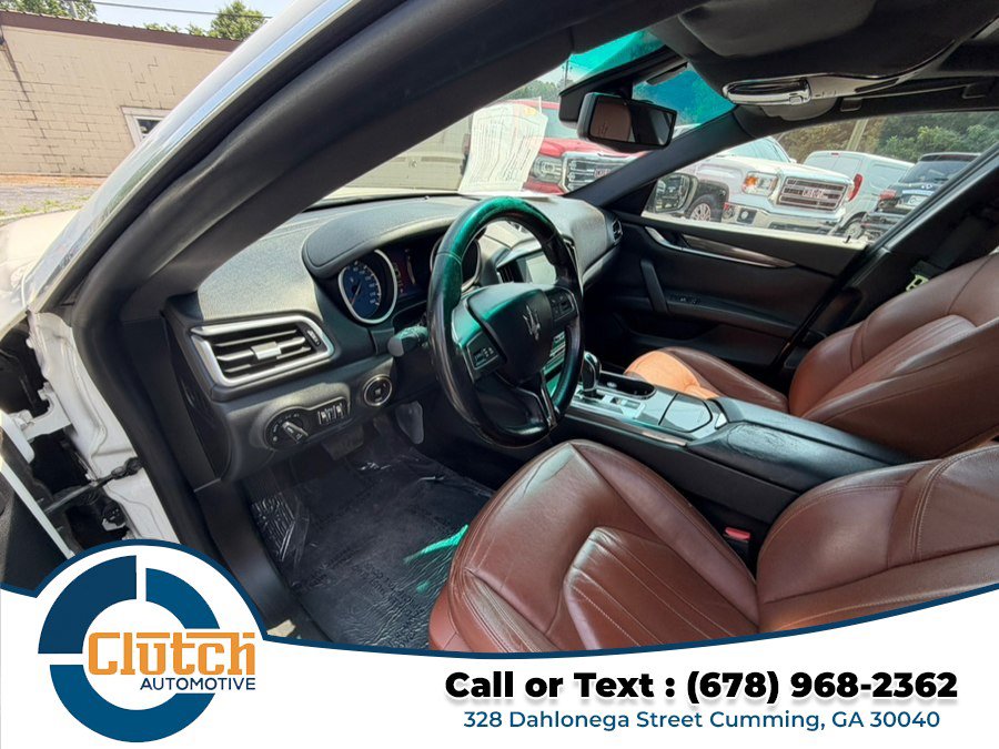 Used 2015 Maserati Ghibli RWD image 19