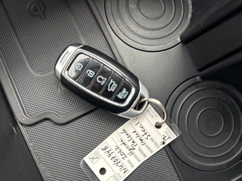 Used 2022 Hyundai Palisade Limited image 35