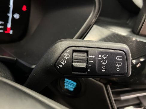 Used 2023 Ford Escape ST-Line FWD image 47