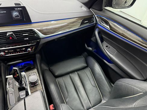 Used 2018 BMW 540i image 36