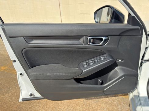 Used 2022 Honda Civic Sport image 35