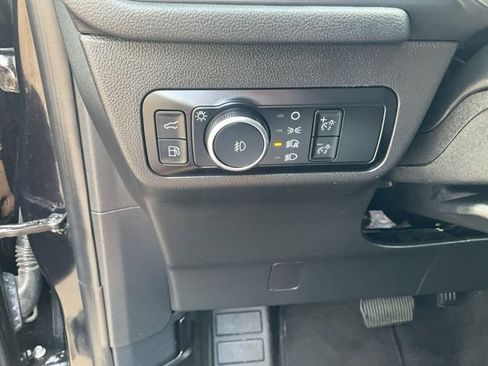 Used 2024 Ford Escape SE FWD image 9