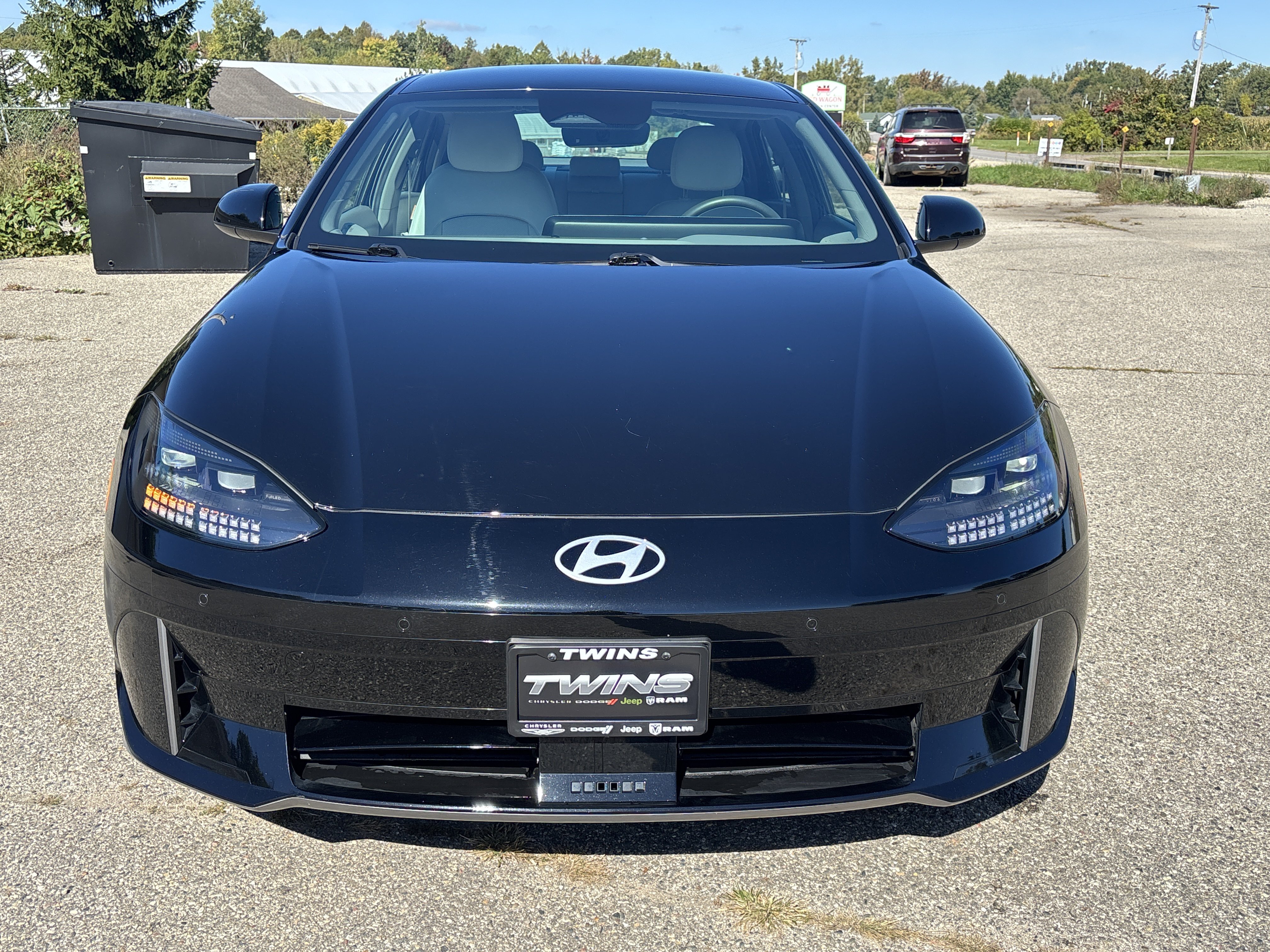 Used 2023 Hyundai Ioniq 6 SEL AWD/4WD image 12
