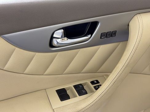 Used 2013 INFINITI FX37 2WD w/ Premium Pkg image 15