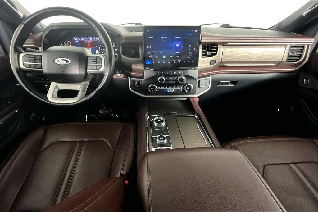 Used 2024 Ford Expedition Max Limited AWD/4WD image 15