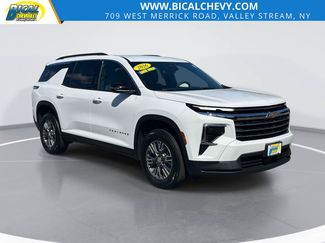 Used 2026 Chevrolet Traverse LT AWD/4WD video 1