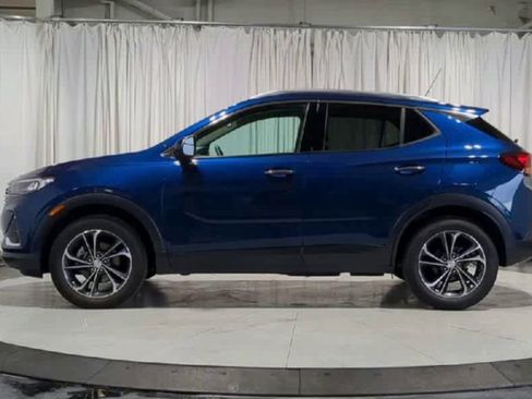 Used 2020 Buick Encore GX Essence w/ Advanced Technology Package AWD/4WD image 6