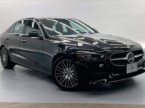 Used 2023 Mercedes-Benz C 300 Sedan image 2
