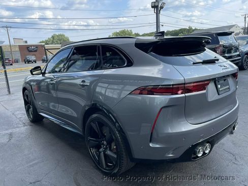 Used 2024 Jaguar F-PACE SVR AWD/4WD image 5