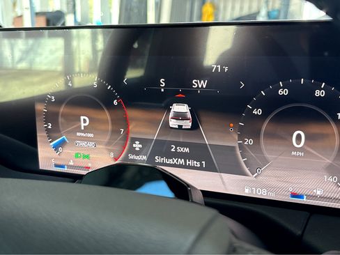 New 2026 Nissan Armada SL image 5