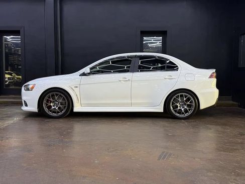 Used 2011 Mitsubishi Lancer Evolution MR AWD/4WD image 5