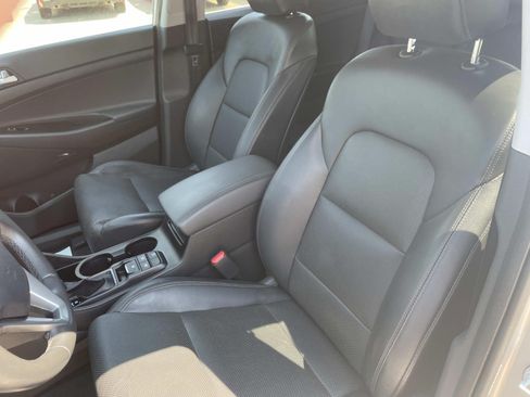 Used 2019 Hyundai Tucson Limited FWD image 15