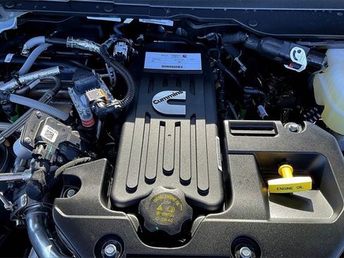 New 2026 RAM 2500 Tradesman image 19