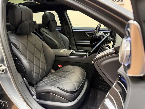 Used 2024 Mercedes-Benz Maybach S 580 MERCEDES-MAYBACH S 580 4MATIC image 96