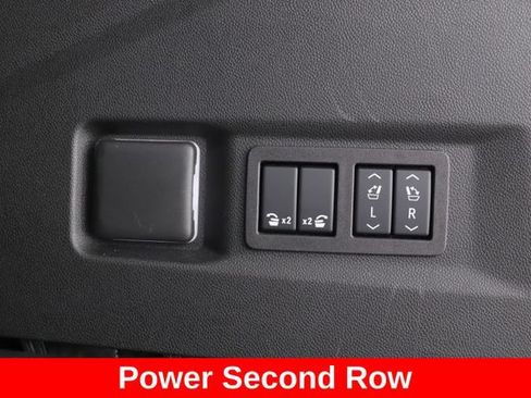 Used 2025 GMC Yukon Denali Ultimate w/ LPO, Floor Liner Package AWD/4WD image 36