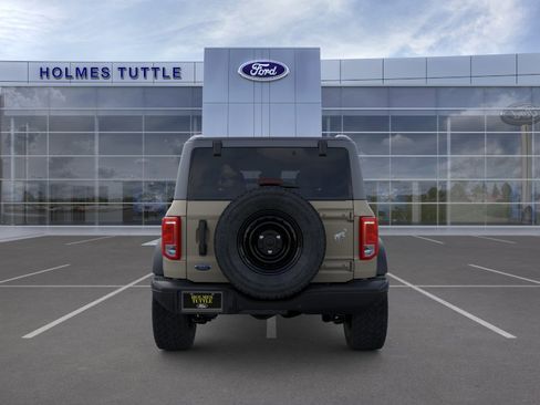 New 2026 Ford Bronco Big Bend w/ Black Diamond Package AWD/4WD image 5