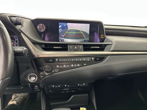 Used 2020 Lexus ES 350 w/ Premium Package image 22