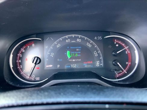 Used 2024 Toyota RAV4 LE FWD image 25