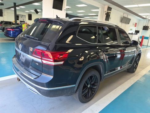 Used 2019 Volkswagen Atlas SEL FWD image 3