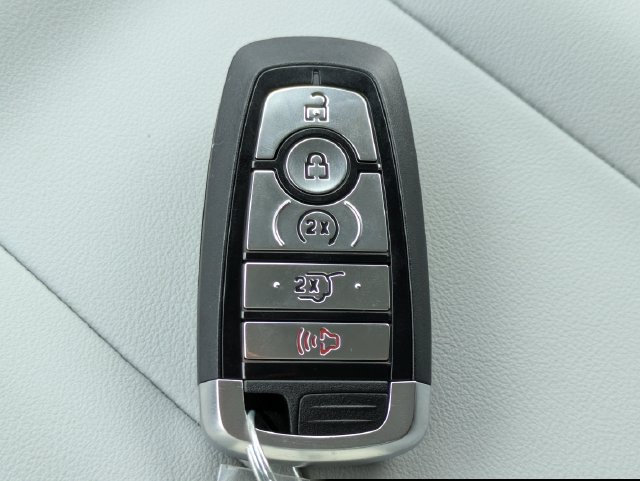 Certified 2027 Ford Expedition Max Platinum w/ Driver's Package AWD/4WD image 30