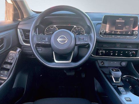 Certified 2024 Nissan Rogue S image 6