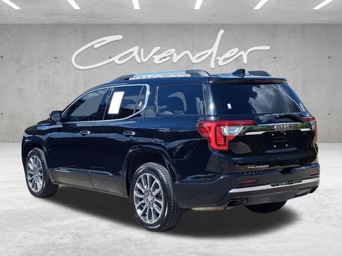 Used 2022 GMC Acadia Denali w/ Denali Ultimate Package FWD image 17