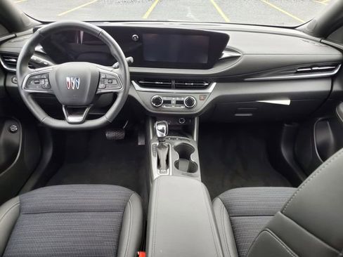 Certified 2024 Buick Envista Preferred w/ Convenience I Package image 15