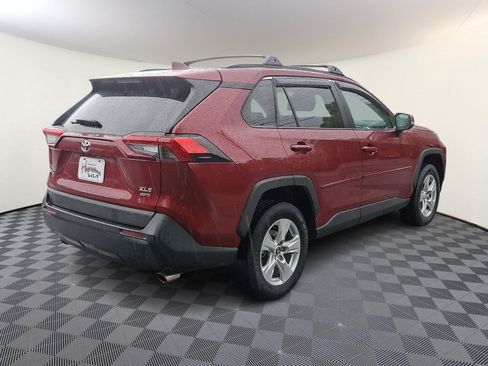 Used 2020 Toyota RAV4 XLE w/ Convenience Package AWD/4WD image 6