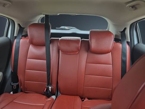 Used 2019 Honda HR-V LX image 13