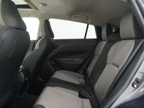 Used 2024 Subaru Crosstrek 2.0i Premium image 18