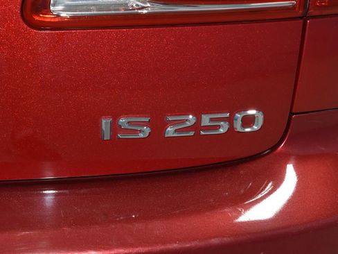 Used 2013 Lexus IS 250 w/ Premium Pkg Value Edition RWD image 31