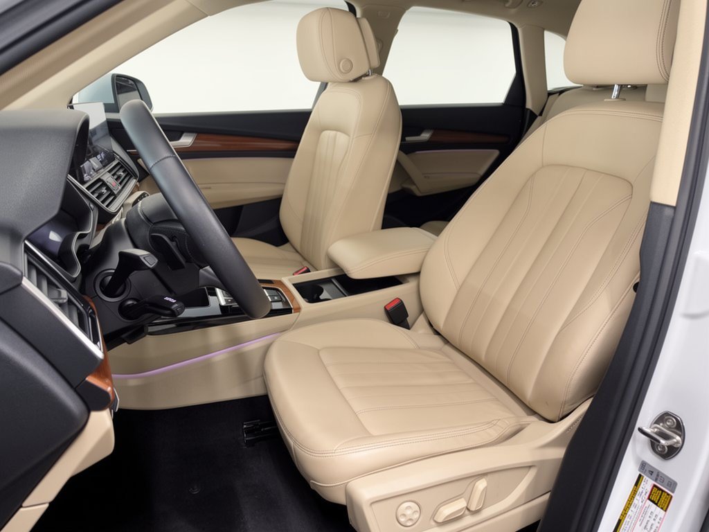 Used 2023 Audi Q5 2.0T Premium AWD/4WD image 5