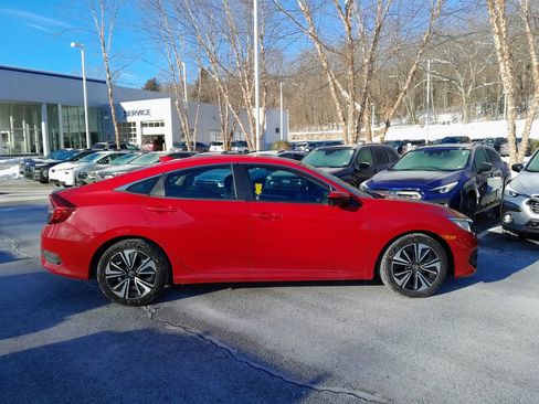 Used 2016 Honda Civic EX-T image 8