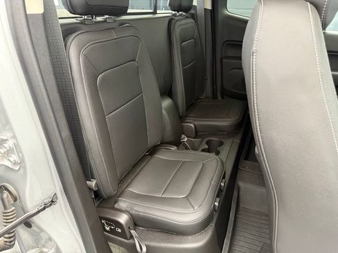 Used 2018 Chevrolet Colorado LT AWD/4WD image 71