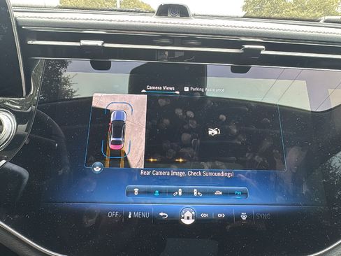 Used 2024 Mercedes-Benz E 350 4MATIC Sedan image 19