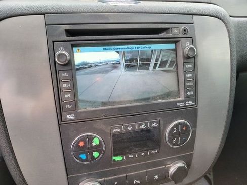 Used 2011 GMC Sierra 1500 SLT w/ All-Terrain Package image 16