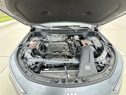Used 2025 Buick Envista Preferred w/ Convenience I Package FWD image 28