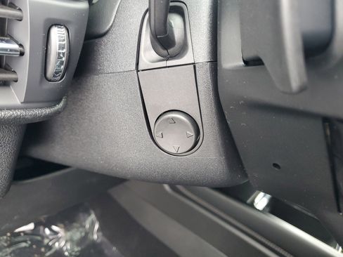 New 2026 Lincoln Corsair Premiere image 16