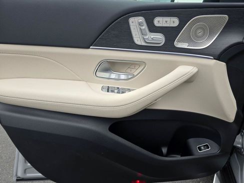 New 2026 Mercedes-Benz GLS 450 4MATIC image 37