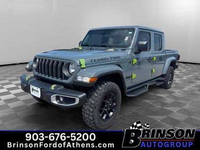 Used 2025 Jeep Gladiator Sport