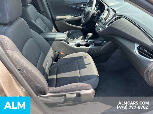 Used 2025 Chevrolet Malibu LT FWD image 15