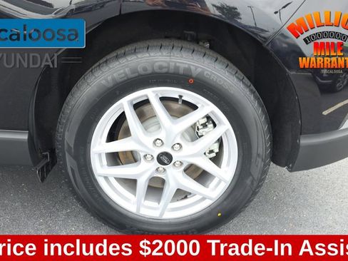 Used 2024 Ford Edge SEL AWD/4WD image 11