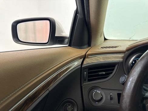 Used 2014 Buick LaCrosse Premium FWD image 35