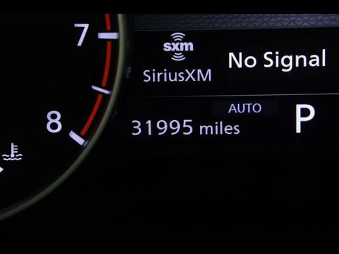 Used 2025 Nissan Rogue SV image 23